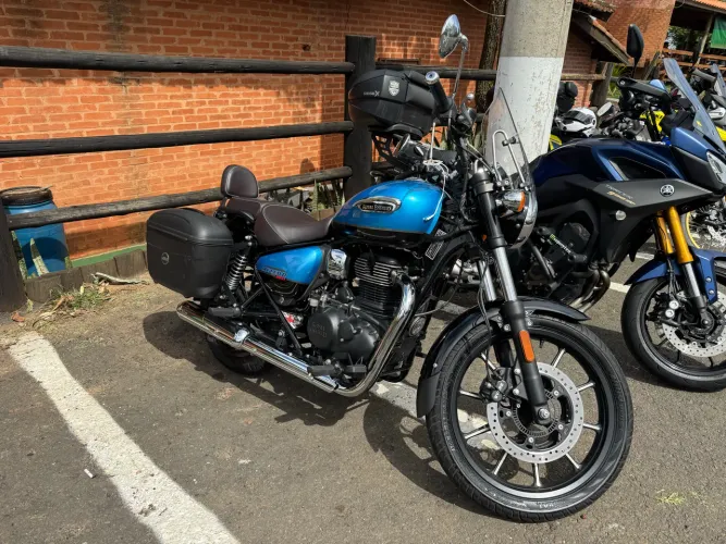 Meteor 350 Supernova