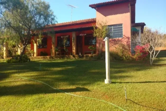 Sitio 3ha, terra de cultivo, córrego, escritura e registro, Jaboticatubas.