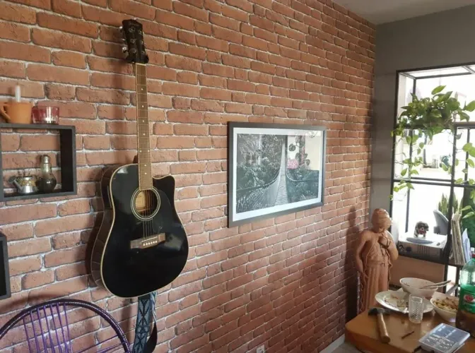 Instalador de papel de parede