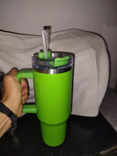 Copo Térmico com Tampa e Canudo