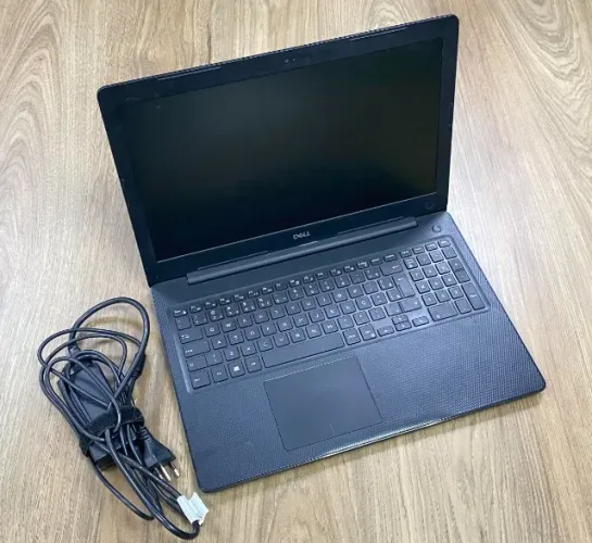 Notebook Dell Inspiron 15 (P75f)