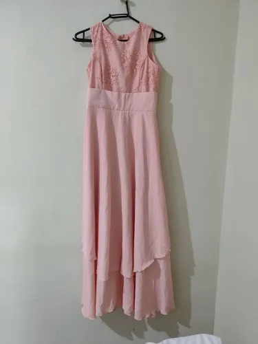 Vendo vestido de festa usado somente uma vez/ semi novo por $150 