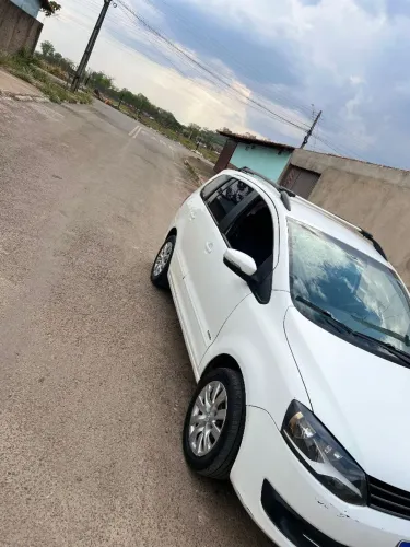 Volkswagen Spacefox 1.6/ 1.6 Trend Total Flex 8V 5P 2013