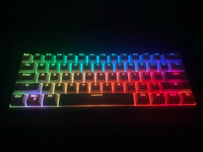 Teclado Gamer CK61