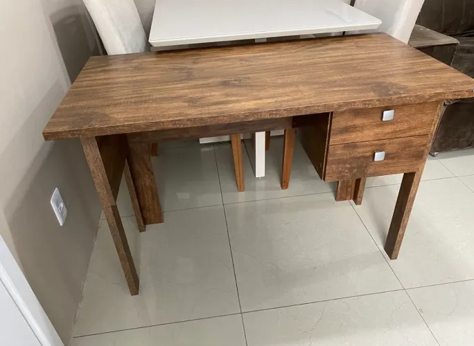 Escrivaninha 100% MDF