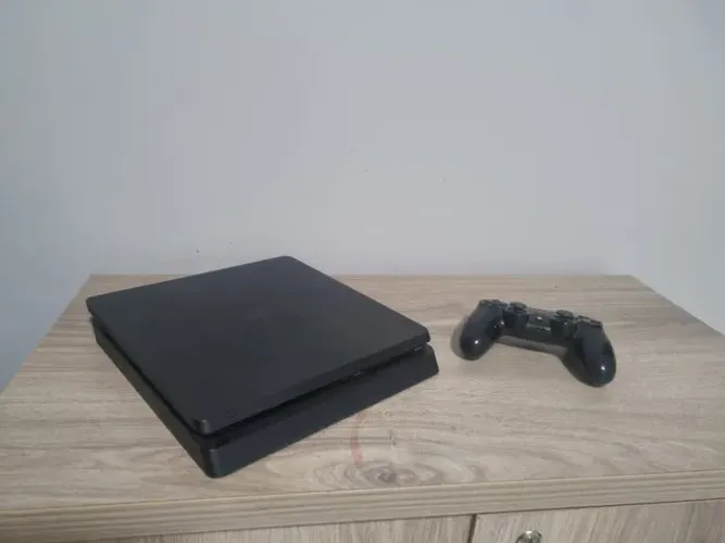 ps4 slim 2018 (SSD 480GB)