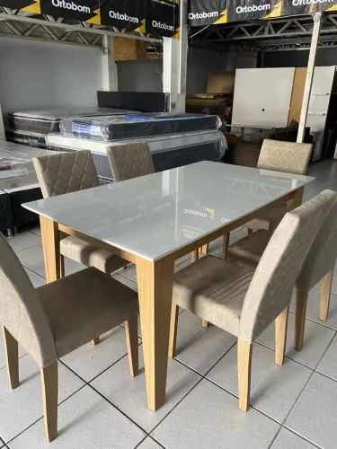 Mesa 6 Lugares + Montagem 