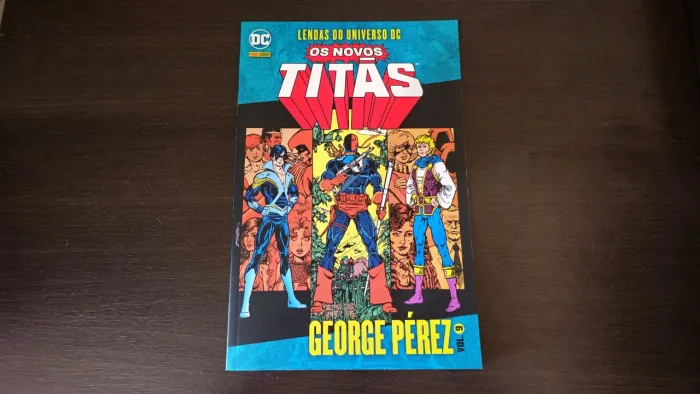 Novos Titãs Vol. 9 - George Perez - Lendas do Universo DC - HQ Panini