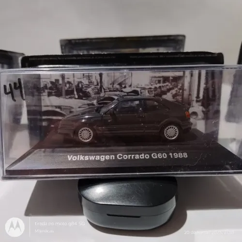 Miniatura Volkswagen Corrado G60 1988