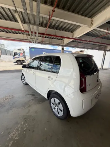 Volkswagen Up! Take 1.0 Total Flex 12V 5P 2015