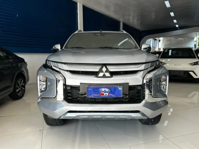Mitsubishi L200 Triton Sport HPE-S 2.4 CD Dies. AUT 2022