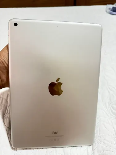 iPad 9