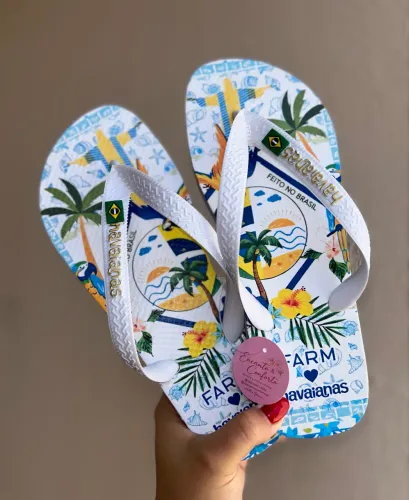 Vendo chinelas havaianas por R$35 cada