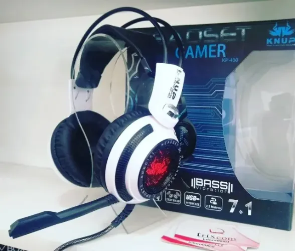 Fone De Ouvido Over-ear Gamer Knup Kp-400 Branco E Preto Com Luz Led