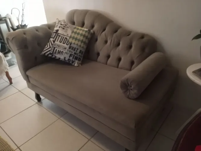 sofa chaise impecavel