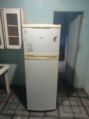Vendo geladeira consul