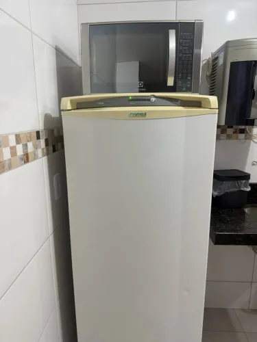 Vendo geladeira conservada