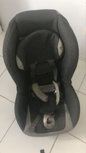 VENDO - CADEIRA DE BEBE - ATÉ 2 ANOS
