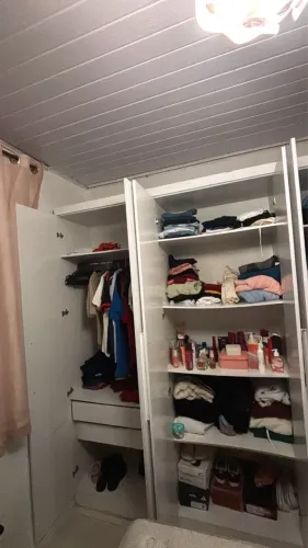 Armário Guarda-roupa