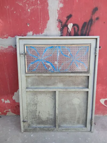 Vendo janelas de ferro
