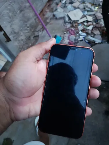 IPHONE XR NA CARCAÇA DO 17 PRO MAX