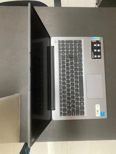  Lenovo IdeaPad 3i - i3 11ª geração | SSD 256 GB