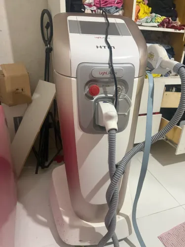 Máquina de depilação a laser