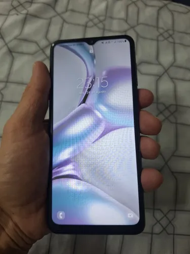 Samsung A12