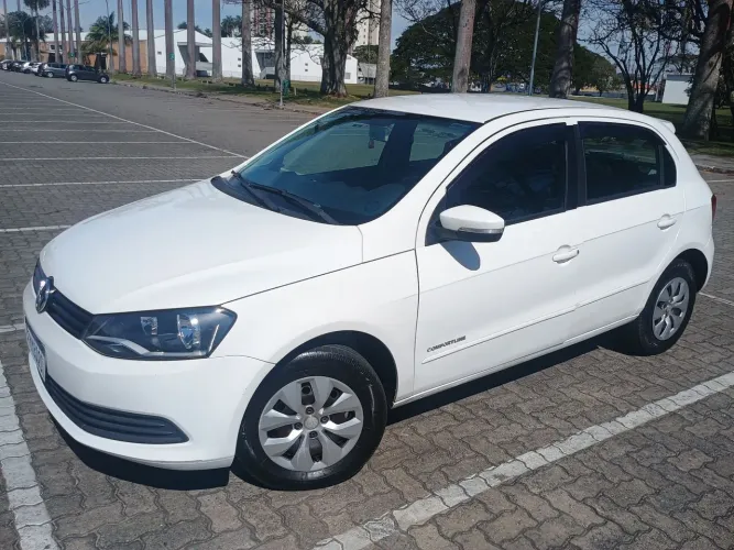 Volkswagen Gol Geração VI Comfortline 1.0 8V Total Flex Mec. 4P 2015