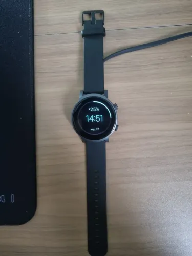 Smartwatch Mobvoi TicWatch E3 em excelente estado!