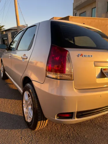 Fiat Palio ELX 1.0 Fire/30 Anos F. Flex 8V 4P 2005