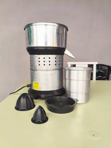 Espremedor de Laranja Industrial Profissional