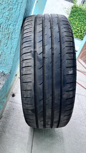 Par Pneu Momo 215/50R17 95W XL TOPRUN M300 AS SPORT
