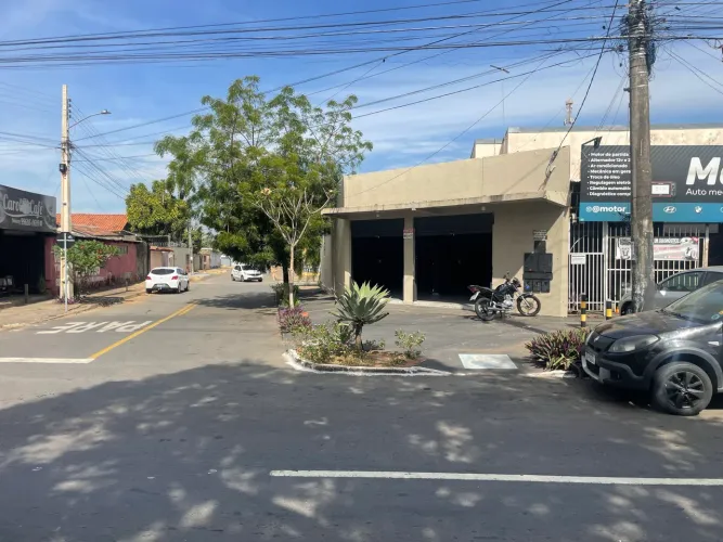 Sala comercial avenida Zoroastro Artiaga