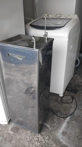 Bebedouro de inox