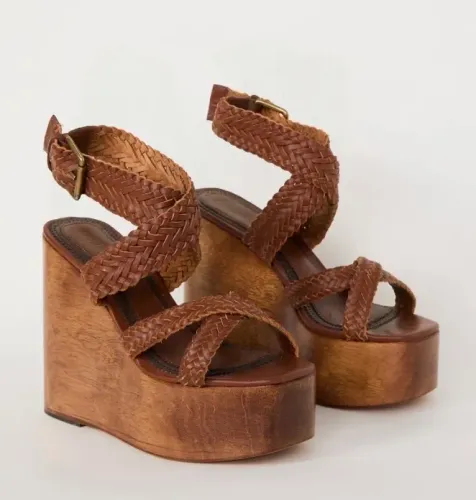 Anabela de Couro Tresset - ANIMALE