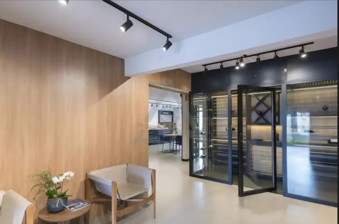 Casa para alugar em Campinas, Jardim Flamboyant, com 6 quartos, com 179 m²