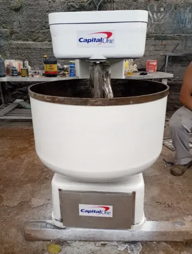 Masseira aspiral 100 kilos de massa pronta Capital