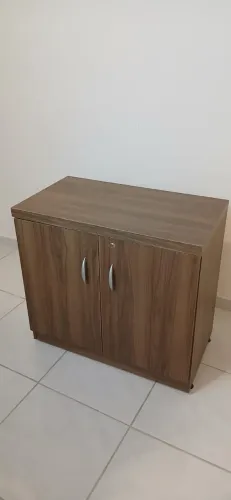 Armário Balcão para Escritório 2 Portas com 1 prateleira - Estado de Novo
