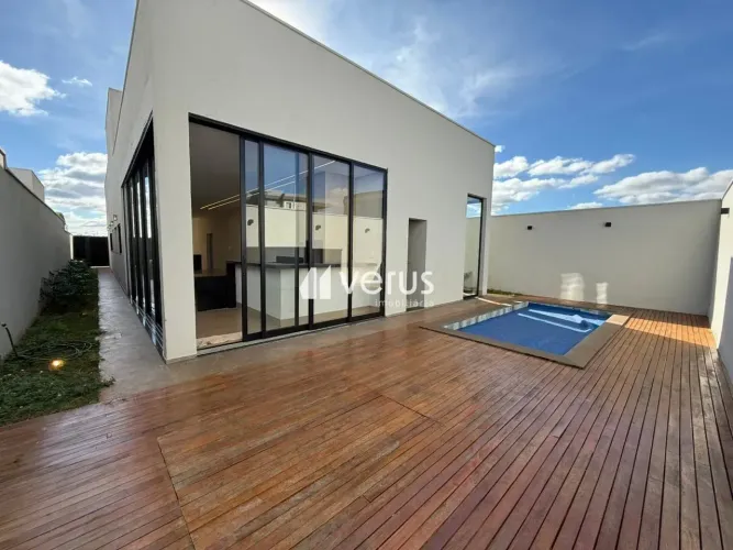 CASA CONDOMÍNIO para aluguel, 3 quartos, 3 suítes, 4 vagas, GAVEA - Uberlândia/MG