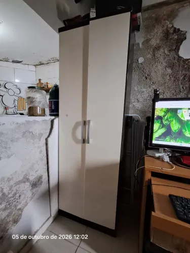 Armário multiuso