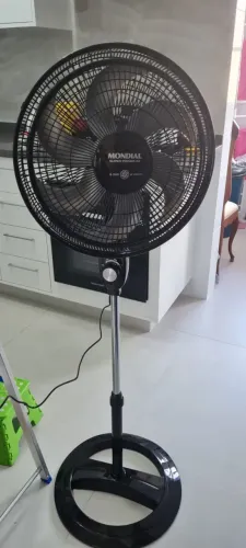 Ventilador Coluna Mondial Preto 40 cm