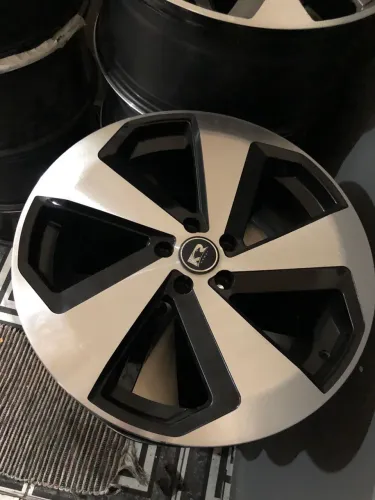 Jogo de rodas aro 20 5x112 por 4290$ as 4 novas até 12x