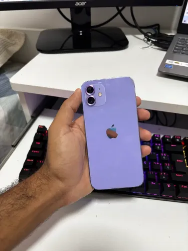 iPhone 12