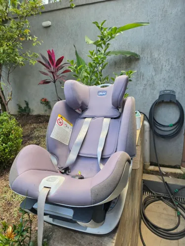Cadeirinha CHICCO com ISOFIX
