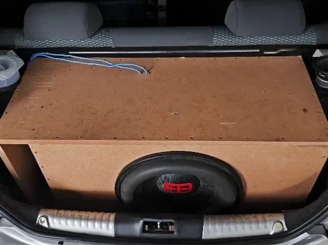 Som automotivo FB áudio 3000rms de 15 polegadas 