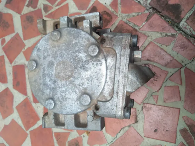 Compressor ar condicionado Ford Fiesta e Ecosport.