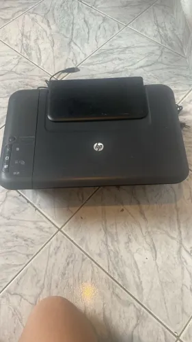 Impressora HP Deskjet 2050 - Multifuncional (Imprime, Copia e Digitaliza)