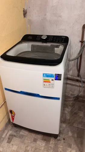 Máquina de lavar Midea 13kg
