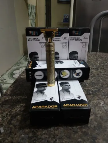 Vendo máquina de cortar cabelo 